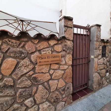 Casa Con Patio Y Chimenea En Piedralaves Βίλα Εξωτερικό φωτογραφία