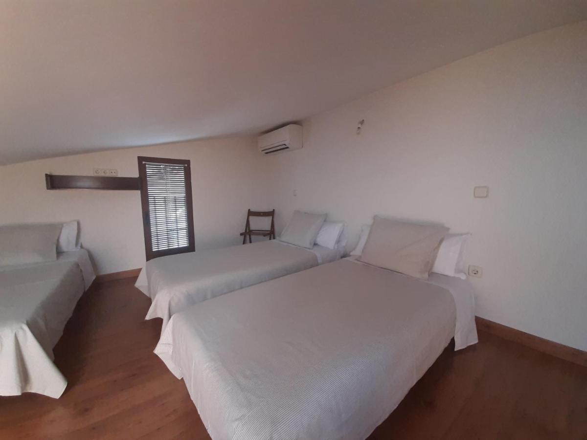 Casa Con Patio Y Chimenea En Piedralaves Βίλα Εξωτερικό φωτογραφία