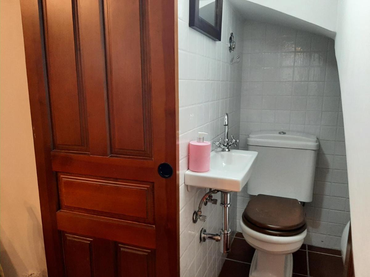 Casa Con Patio Y Chimenea En Piedralaves Βίλα Εξωτερικό φωτογραφία