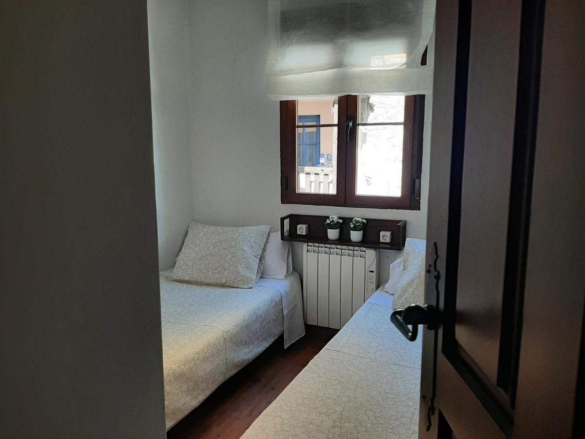Casa Con Patio Y Chimenea En Piedralaves Βίλα Εξωτερικό φωτογραφία